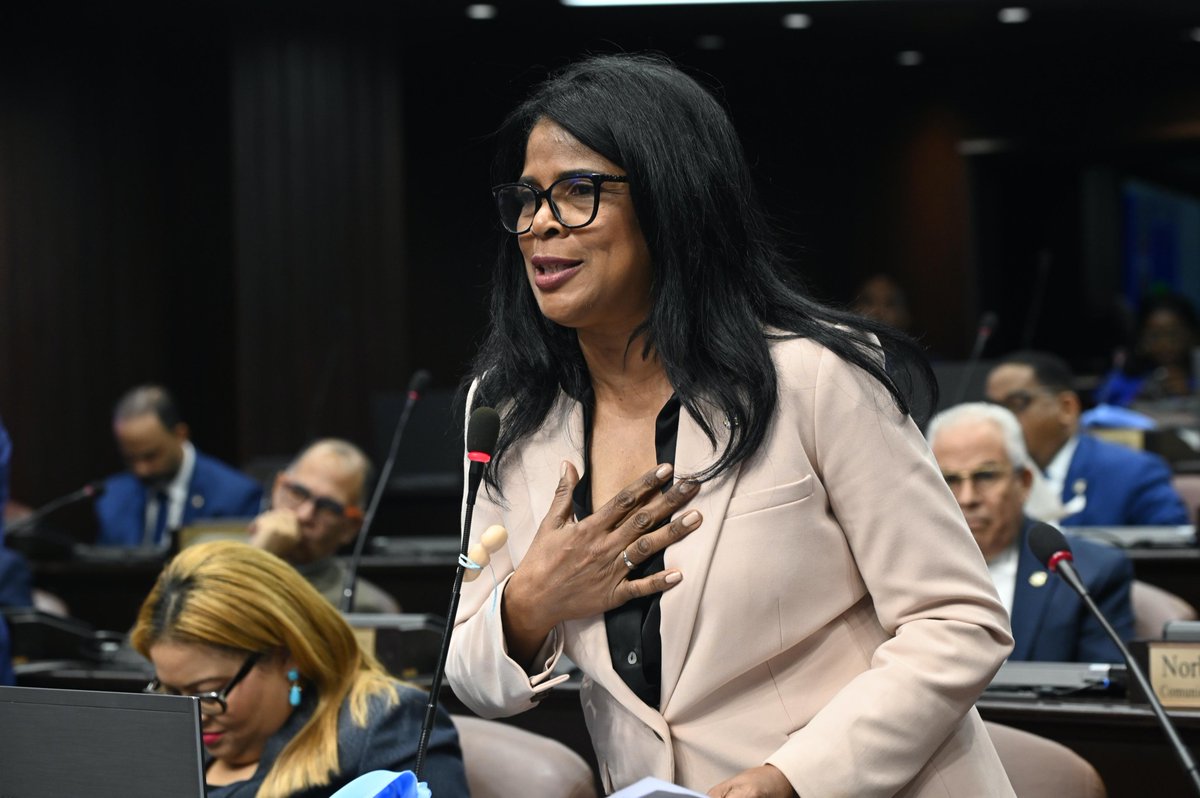 Hermana de Rubby Pérez llama “abogado del diablo” a defensa de Antonio Espaillat