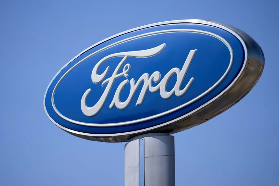 General Motors anuncia una inversión de 1.000 millones de dólares y ratifica su permanencia en México