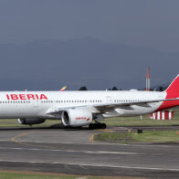 Iberia y Mitur llegan a un acuerdo para aumentar en un 30 % los vuelos a RD en 2026