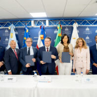 Firma de acuerdo.