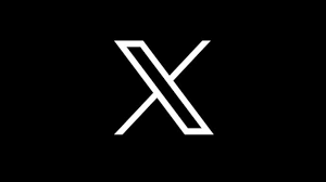 Musk dice que pasará a código abierto el nuevo algoritmo de X en una semana