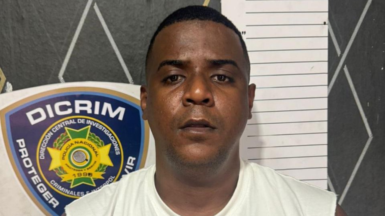 Policía Nacional captura prófugo con 24 órdenes de arresto en Santo Domingo Oeste