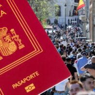Gobierno español anuncia plan de regularización que beneficiará a unos 500 mil migrantes