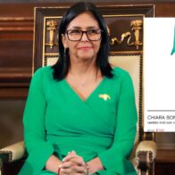 Polémica por vestido de Delcy Rodríguez en juramentación: Precio equivale a 147 años de salario mínimo en Venezuela