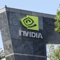 China limitará el acceso a los chips H200 de Nvidia a sus tecnológicas, según The Information