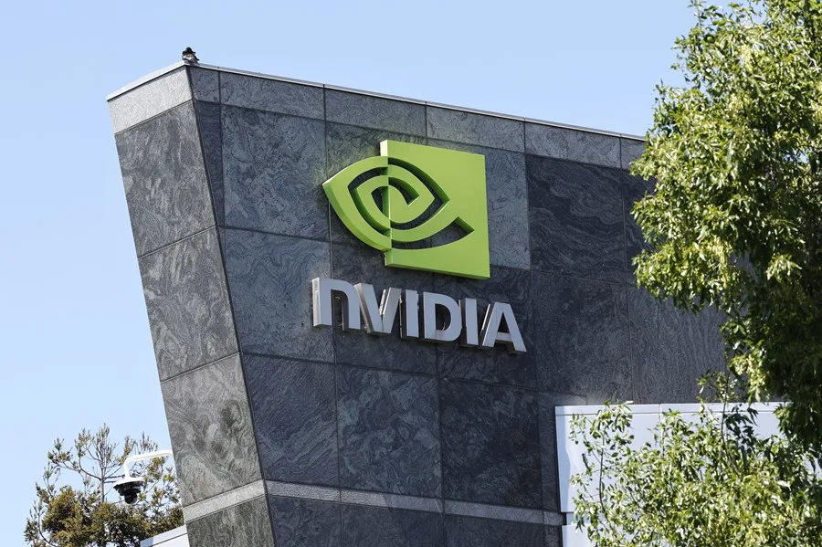 China limitará el acceso a los chips H200 de Nvidia a sus tecnológicas, según The Information
