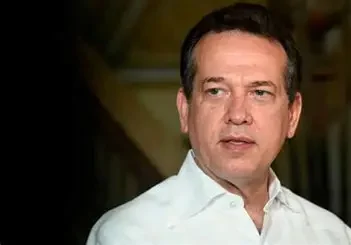 Abinader designa a Víctor “Ito” Bisonó como director honorífico de Infamicasa