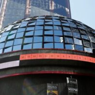 La Bolsa mexicana pierde 0,23 % y baja 64.871,7 unidades tras jornada mixta en el mundo