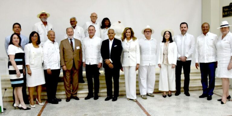 Presentan detalles del Pabellón Dominicano en Macfrut 2026 durante encuentro con agroexportadores