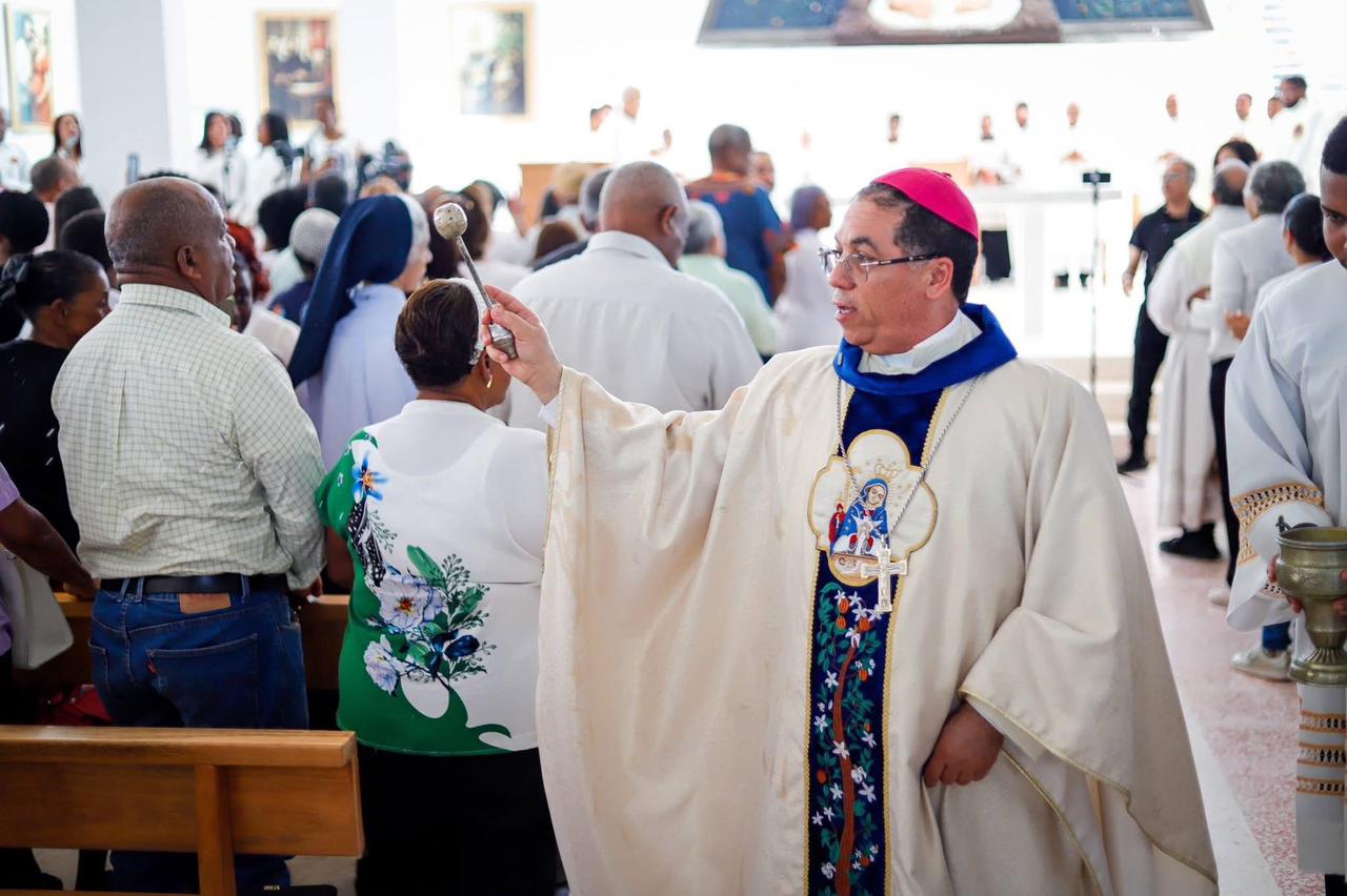 Consagran el Santuario María de la Altagracia en Hoyoncito para impulsar el turismo religioso y cultural en Hato Mayor del Rey