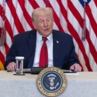 Trump sugiere que podría subir aranceles a países que no acepten sus planes en Groenlandia