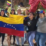 Venezolanos residentes en Constanza manifiestan alegría por captura de Nicolás Maduro