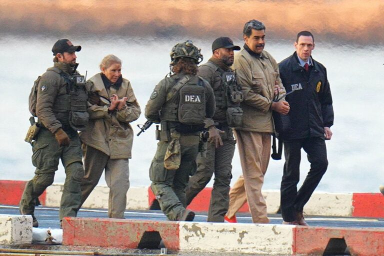 Juez fija audiencia para el 17 de marzo en caso de Nicolás Maduro y Cilia Flores