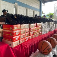 PN lleva alegría al Orfanato Niños de Cristo con donativo de ropa y artículos deportivos en La Romana