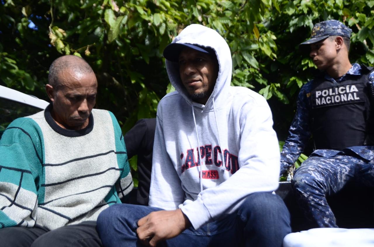 Detienen a tres hombres durante investigación por desaparición de niña en Barrero, Imbert
