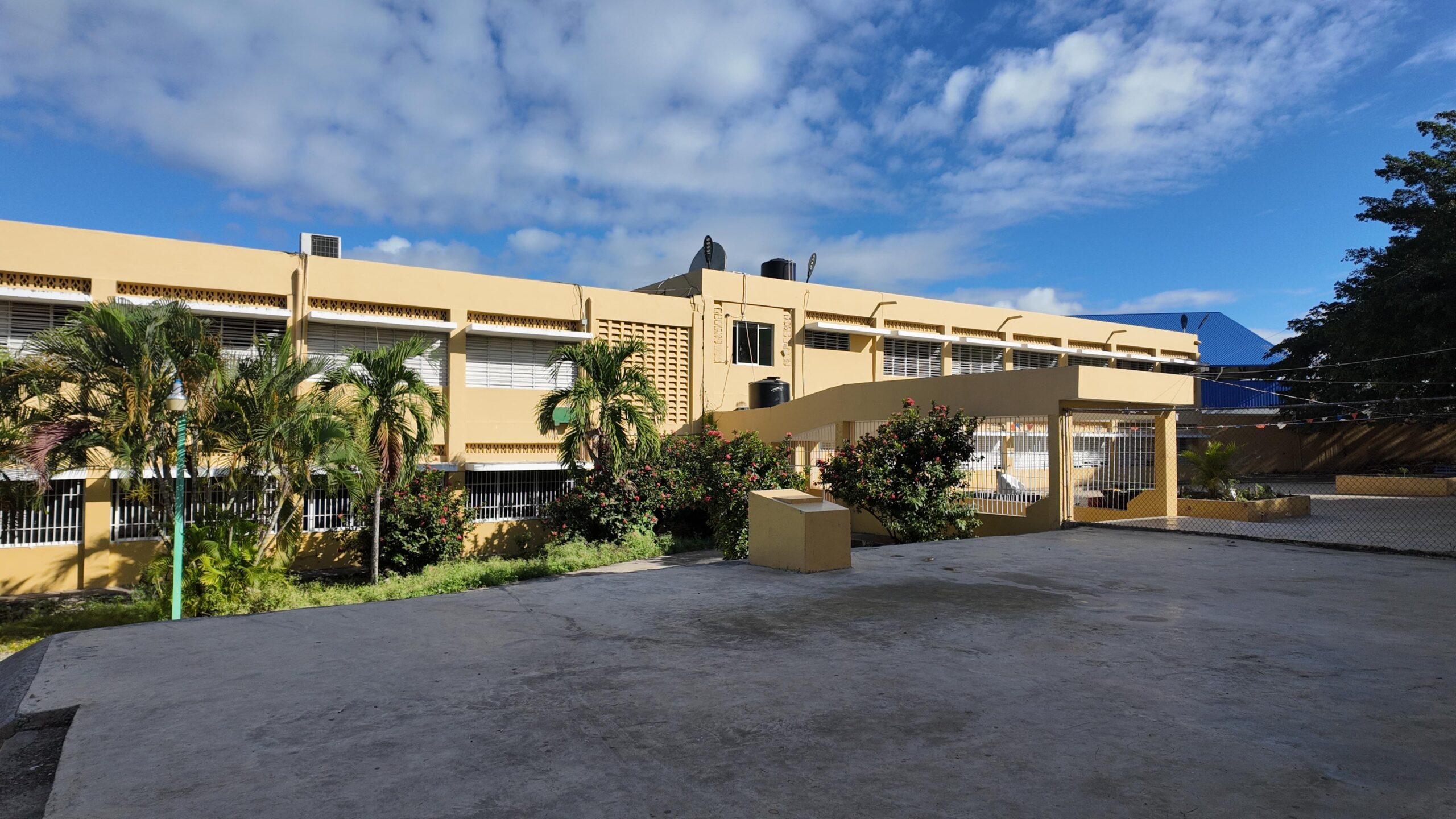 Escuelas registran asistencia casi nula tras el asueto de fin de año