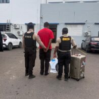 Arrestan a ciudadano estadounidense con siete paquetes de presunta marihuana en aeropuerto de Puerto Plata