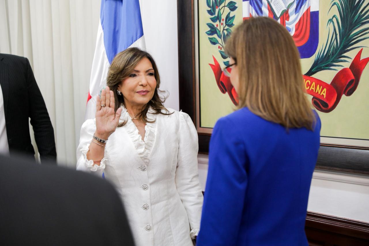 Queda juramentada Geanilda Vásquez como Coordinadora del Gabinete de Políticas Sociales