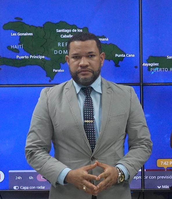 Anticiclón mantiene buen tiempo, aunque se esperan chubascos pasajeros en varias provincias