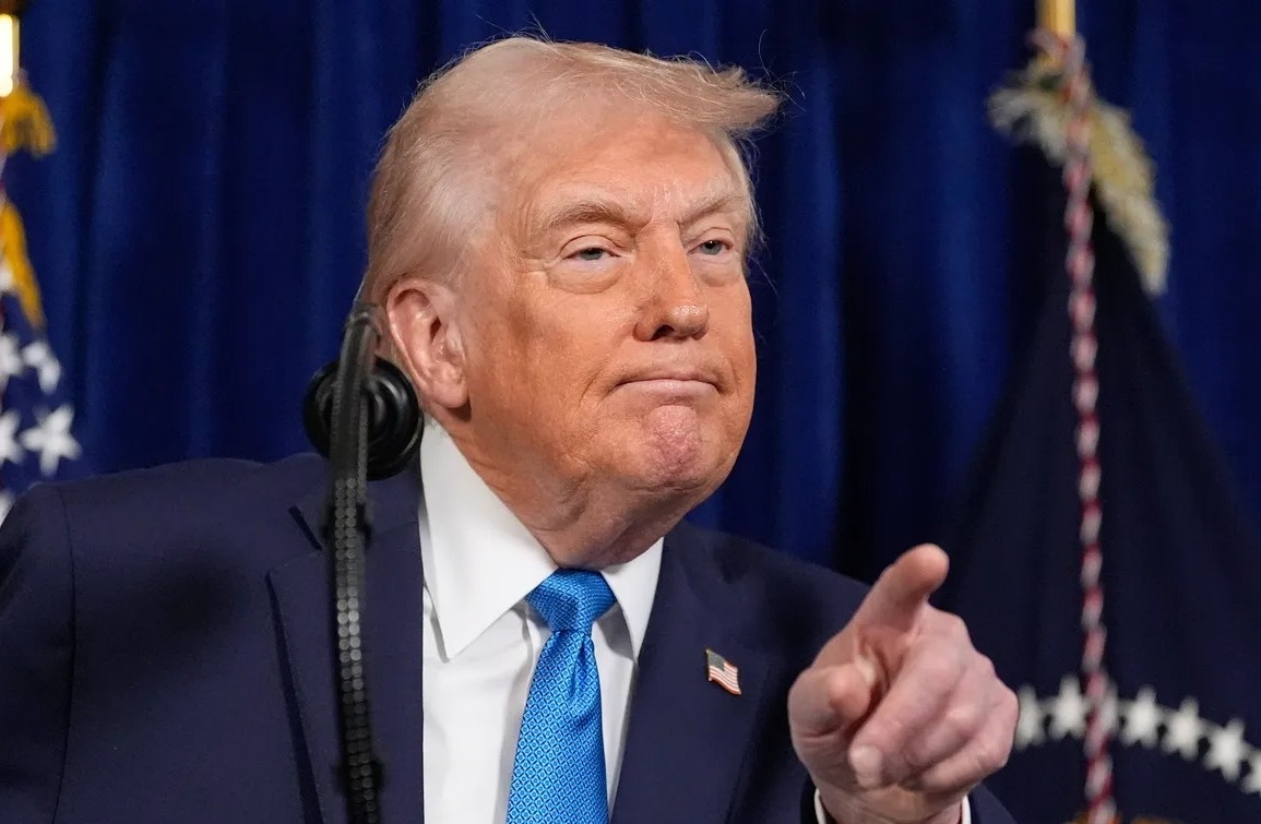 Trump: "Vamos a hacer algo con Groenlandia, ya sea por las buenas o por las malas"