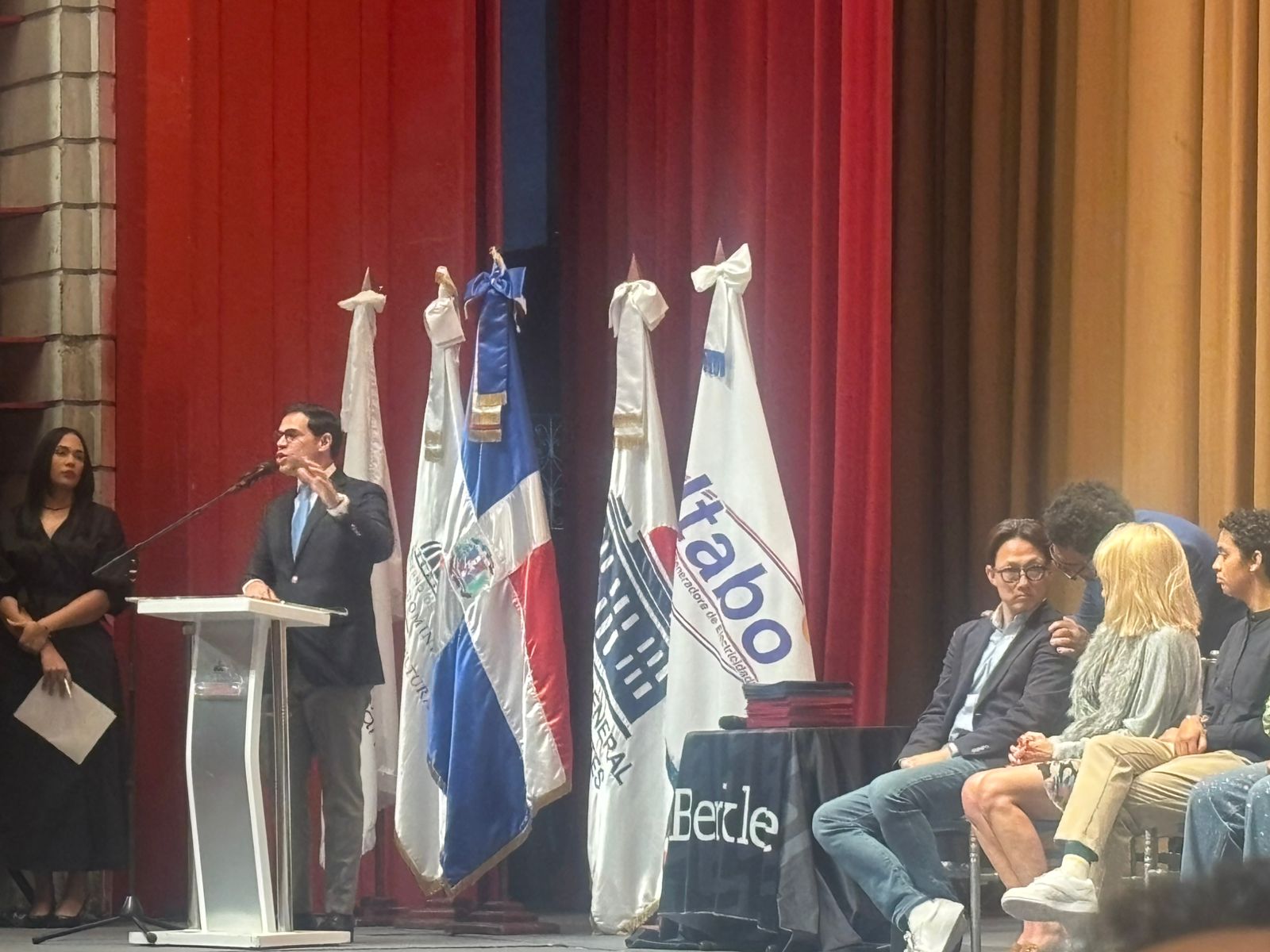 Ministro de Cultura resalta impacto formativo de Berklee en Santo Domingo 2026