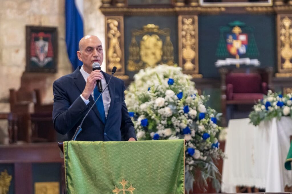 O&M celebra 60 años de historia con misa de acción de gracias