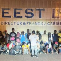 Ejército detiene camionero que ocultaba 52 haitianos indocumentados dentro de un furgón en Mao