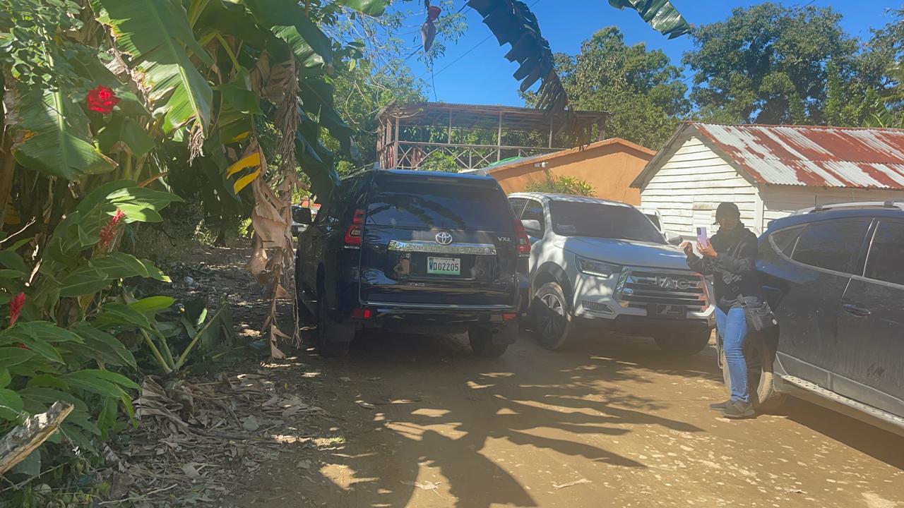 Supuestamente agente del FBI resulta herido tras caída durante búsqueda de Brianna Genao en Barrero