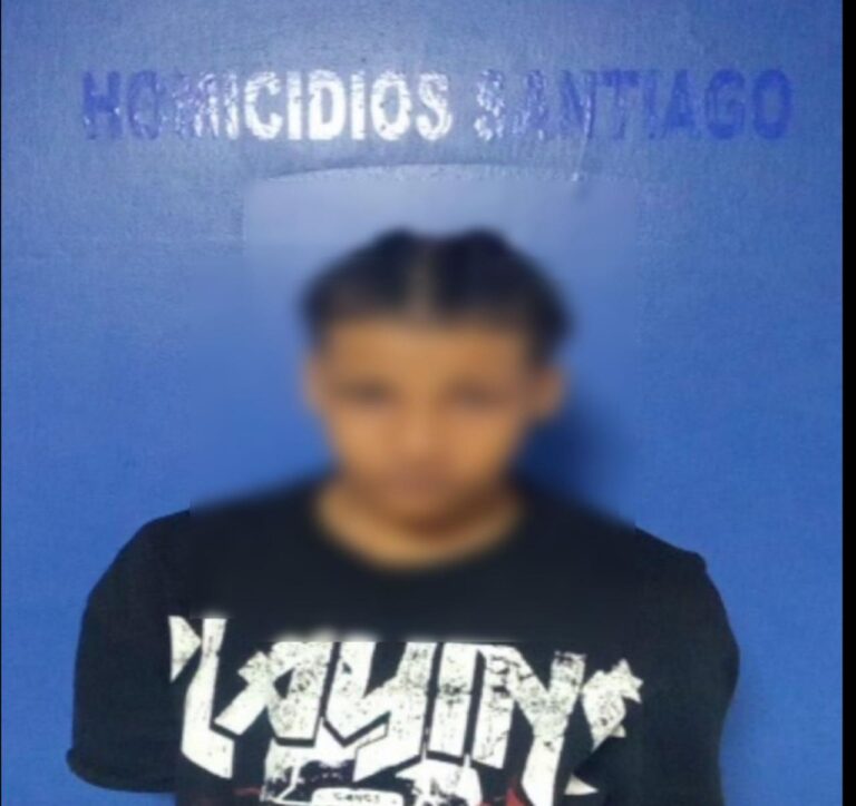 Se entrega “Buchita” joven buscado por herir de bala a un hombre en Santiago