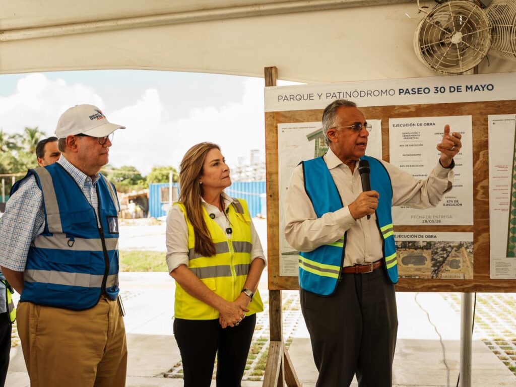 Monegro, Vicini y Luisín felicitan a Carolina por avances en Paseo 30 de Mayo y Malecón Deportivo