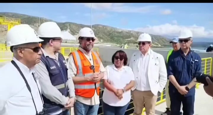 Gobierno finaliza con éxito pruebas de las cuatro compuertas de la Presa de Monte Grande