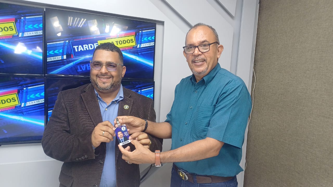 CLD La Romana entrega credenciales a Manuel Peralta