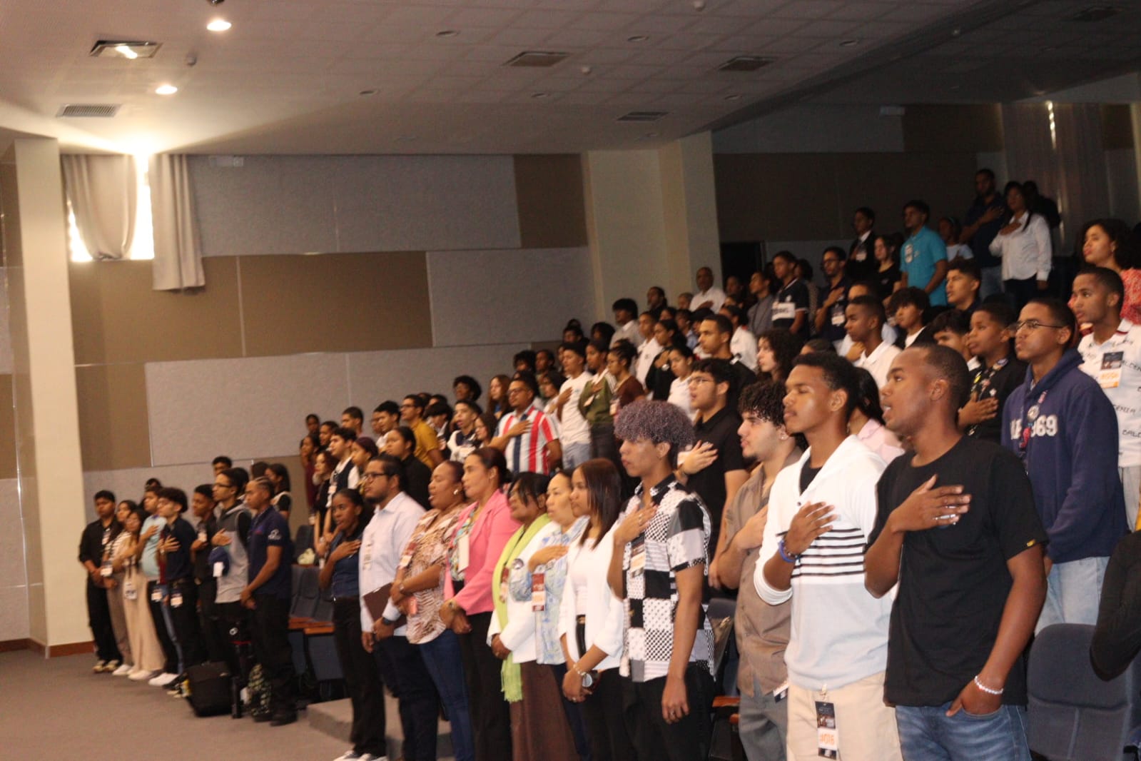 Programa de Liderazgo Estudiantil realiza tercer Torneo Regional de Debate en Azua