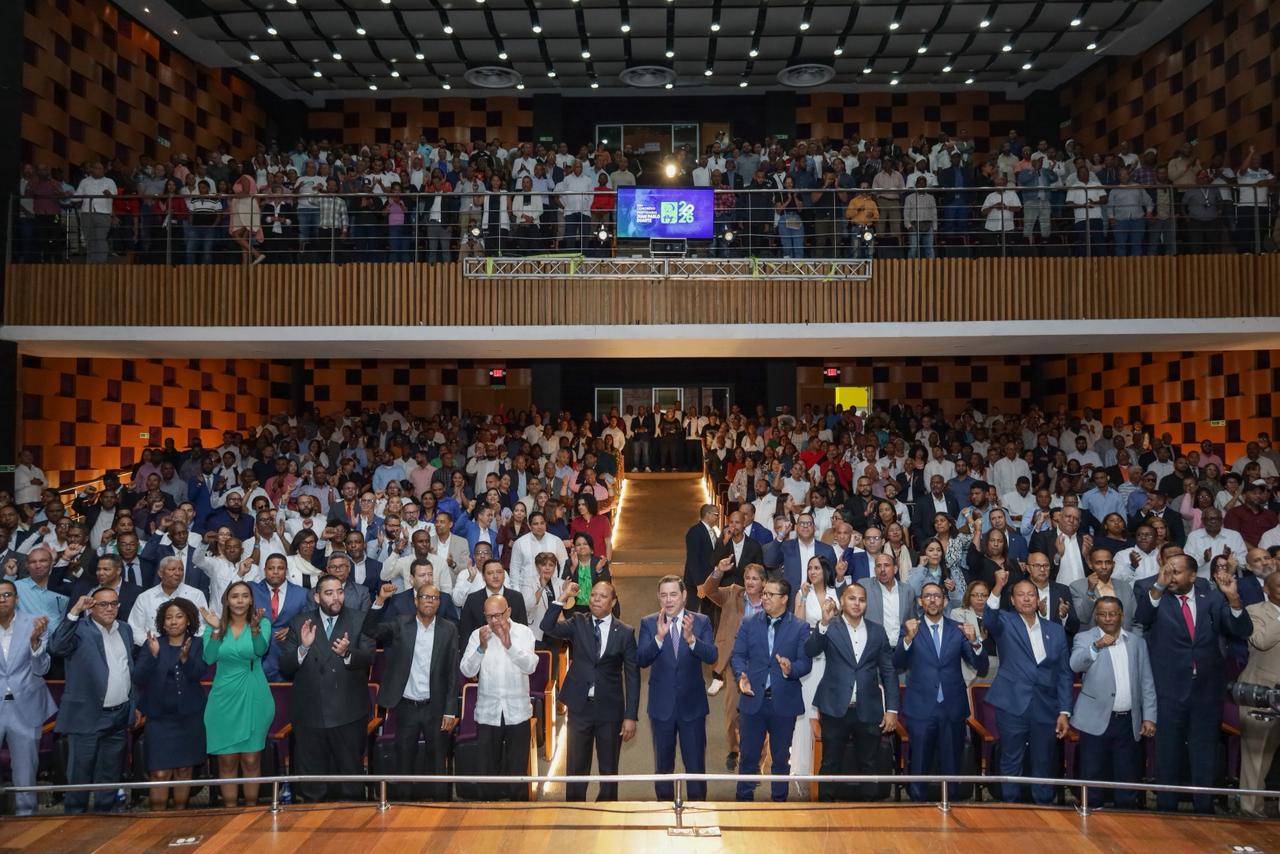 País Posible celebró su Segundo Congreso Partidario “Juan Pablo Duarte” con más de 800 participantes y conferencia magistral de Jimmy Morales