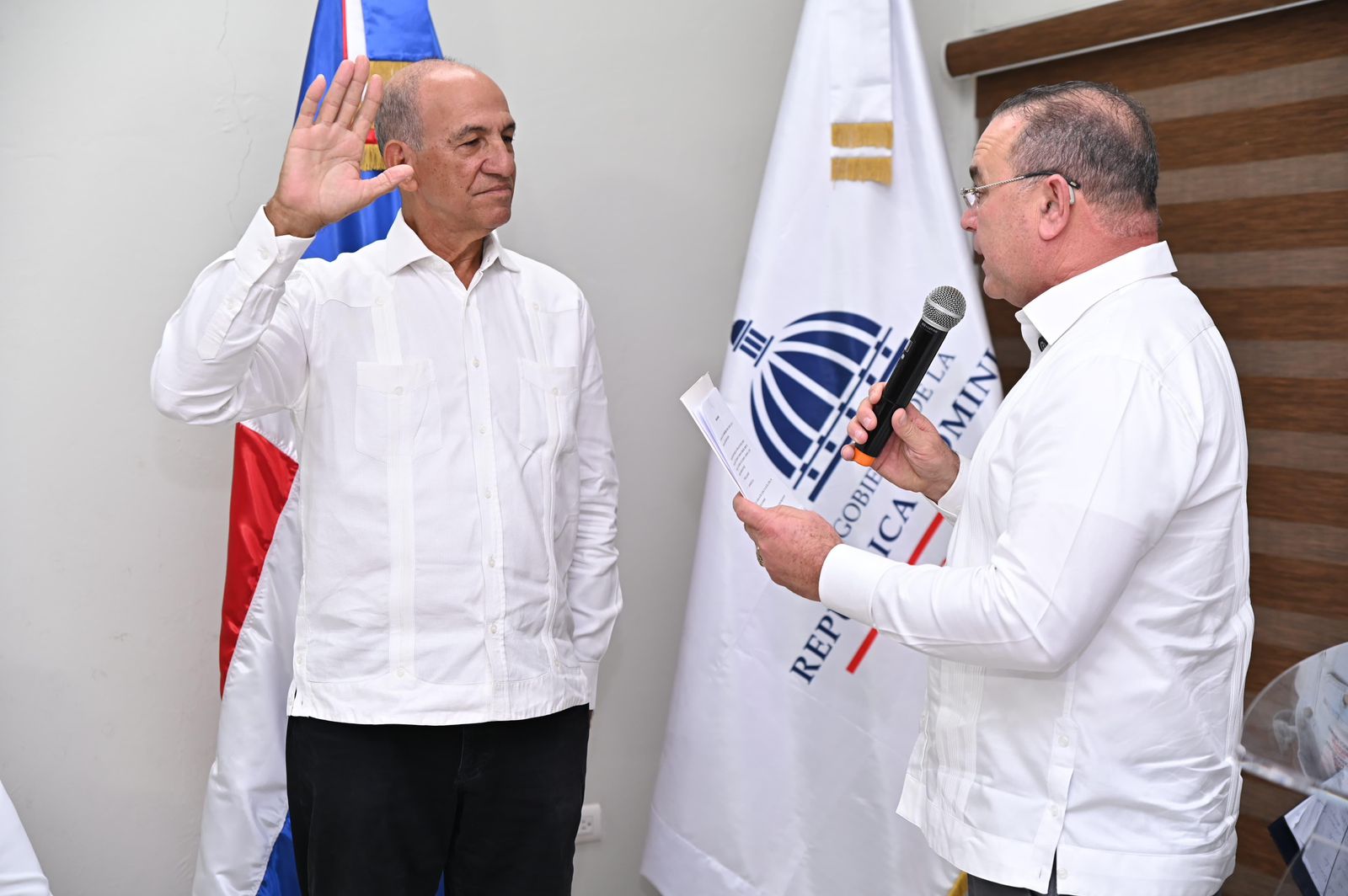 Ministro de Agricultura califica de vital para la producción buen manejo de cultivos.