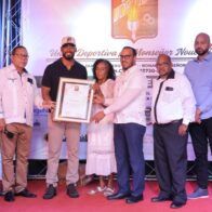 Unión Deportiva de Monseñor Nouel galardona a Teoscar Hernándezcomo Atleta del Año