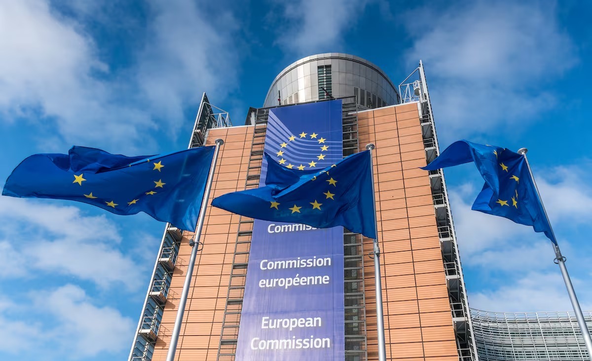 Bruselas cifra en 440.000 millones hasta 2050 el coste para la UE de no actuar contra PFAS