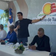 Collado asegura que el desarrollo turístico no se construye con demagogia, sino con hechos