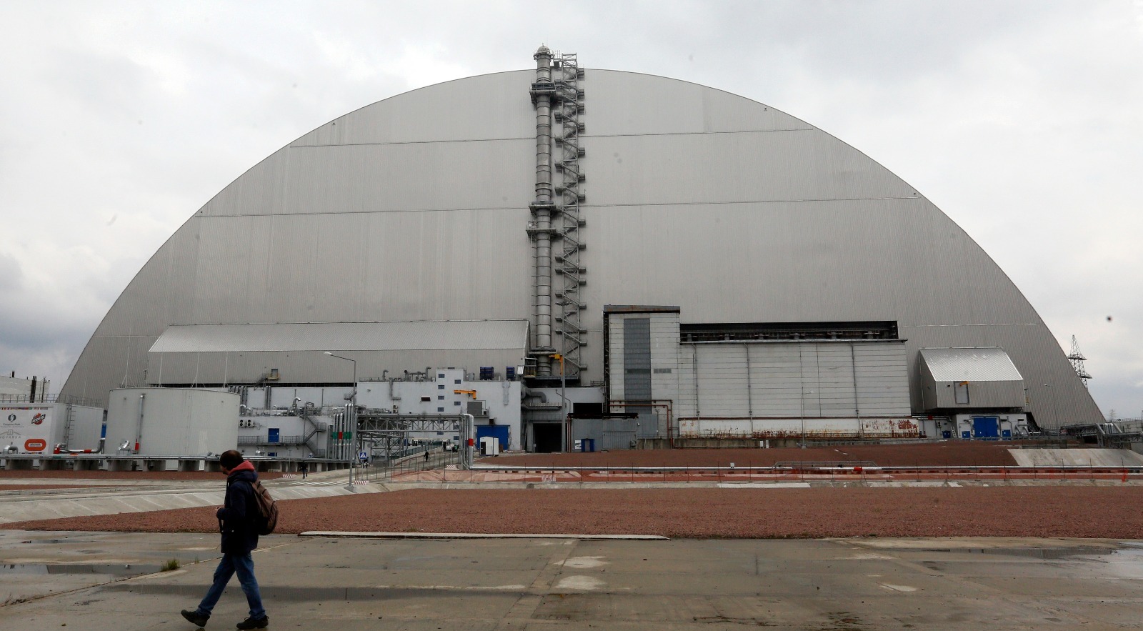 Ucrania denuncia en el OIEA los ataques rusos al sistema eléctrico y nuclear