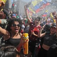 Venezolanos celebran en Madrid tras captura de Nicolás Maduro por militares de EE. UU.