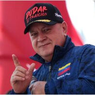 Cabello afirma que ataque de EE.UU. en Venezuela dejó 100 fallecidos