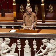 Diputados franceses aprueban prohibición de las redes sociales a menores de 15 añosDiputados franceses aprueban prohibición de las redes sociales a menores de 15 años