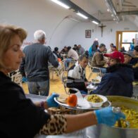 La Iglesia católica española celebra la regularización extraordinaria de inmigrantes