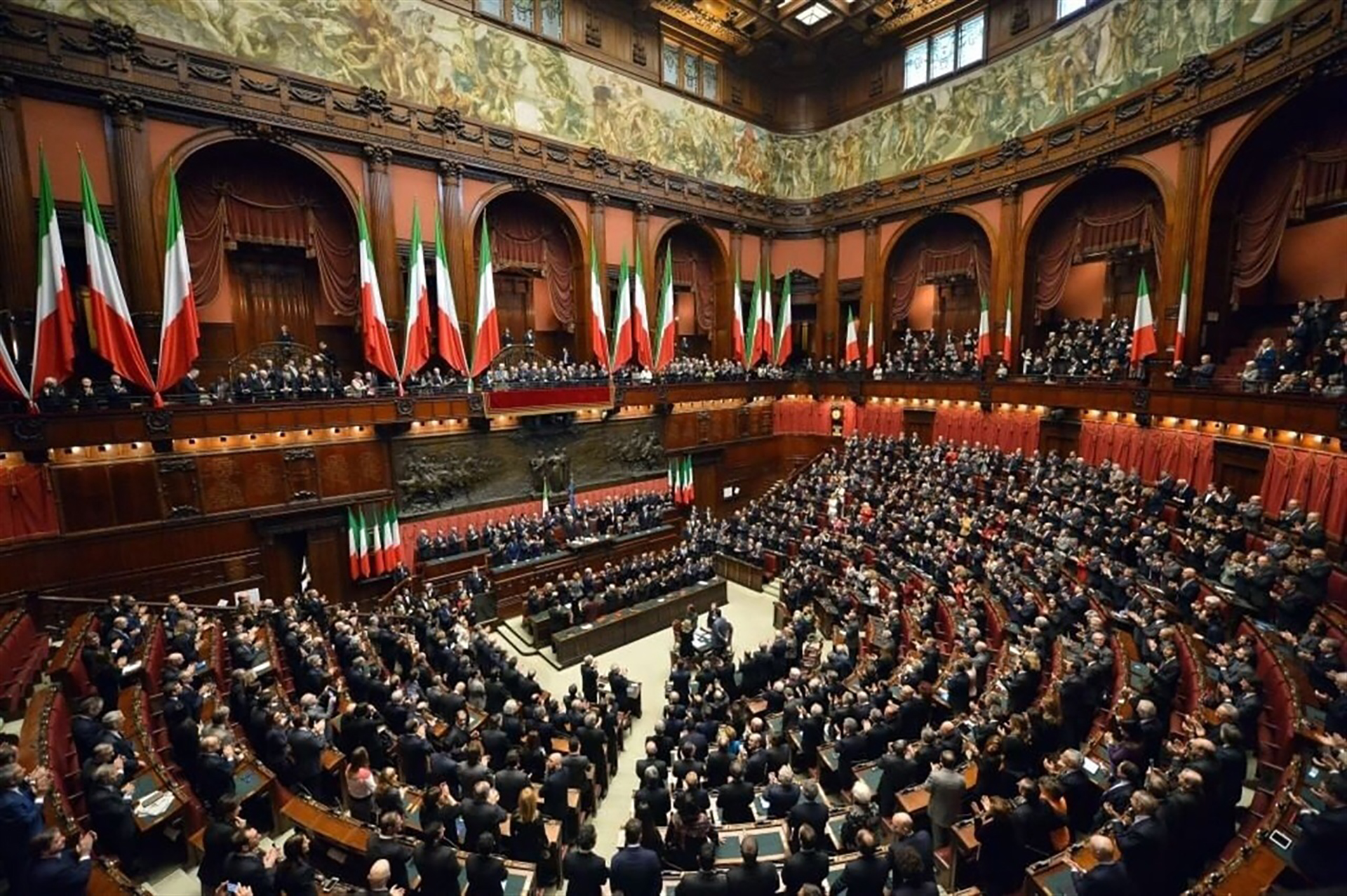 Diputados italianos impiden una rueda de prensa de la ultraderecha sobre "remigración"