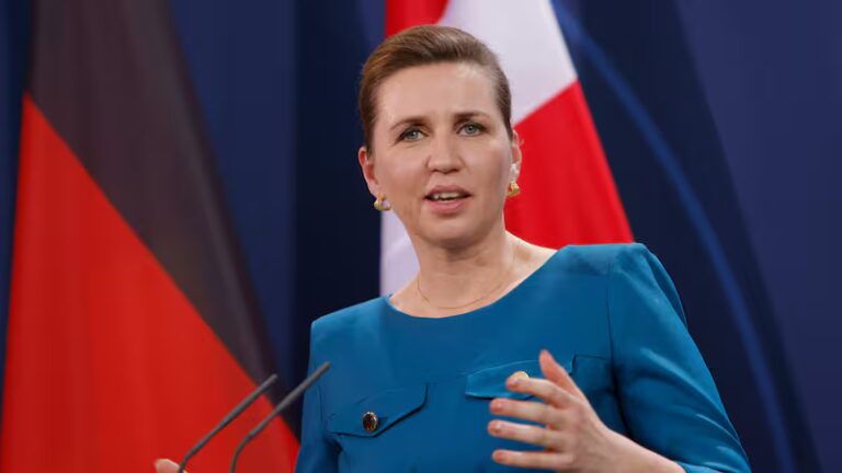 Primera ministra de Dinamarca: Un ataque de EE.UU. contra Groenlandia sería el fin de la OTAN