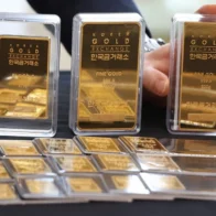 El oro marca un nuevo máximo histórico y se acerca a los 4.700 dólares la onza