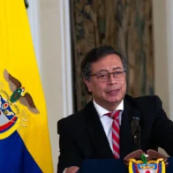 Colombia responde a aranceles de Ecuador con gravamen del 30 % a 20 productos de ese país