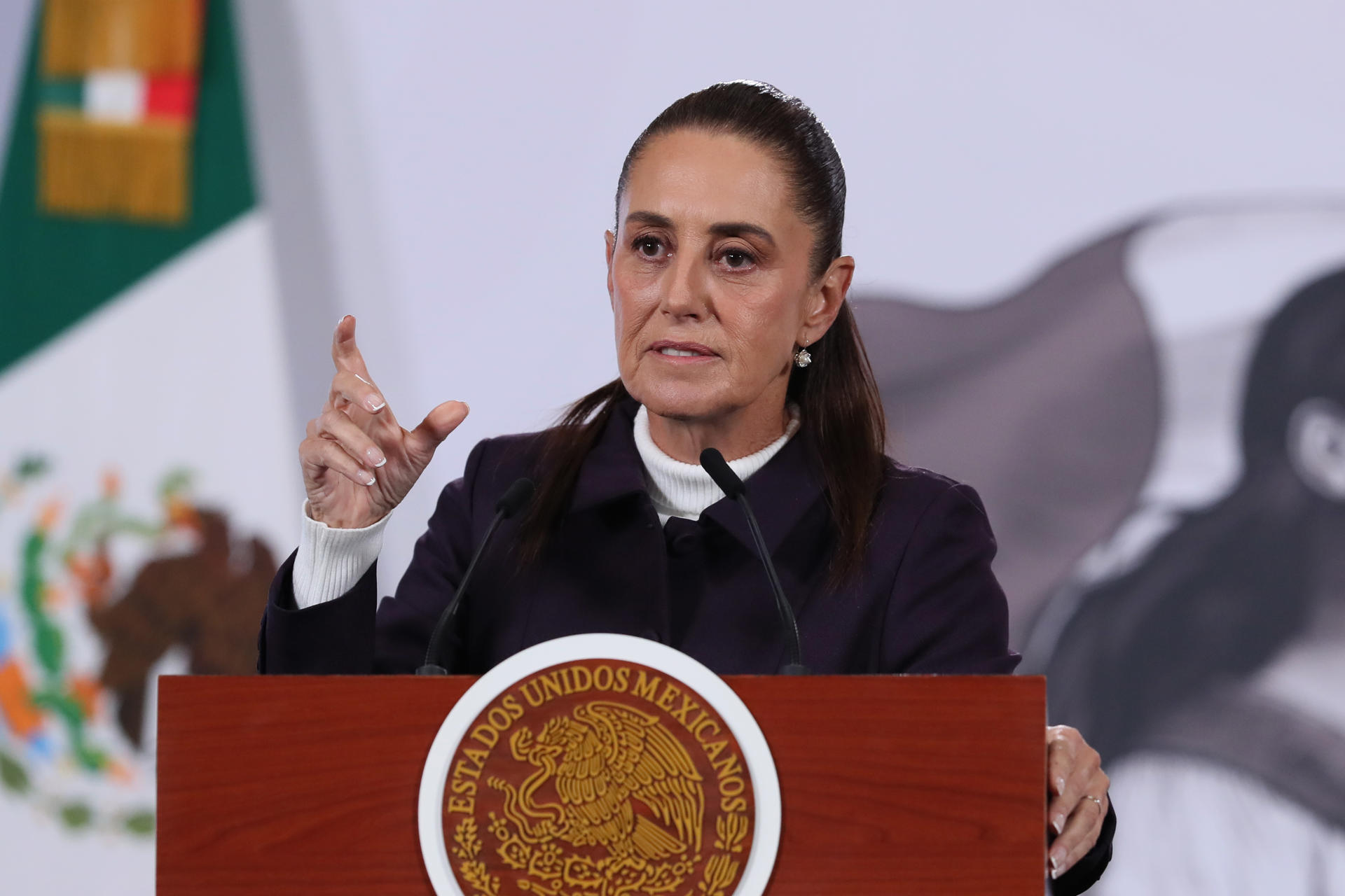 Sheinbaum está "convencida" de que seguirá relación comercial pese a críticas de Trump
