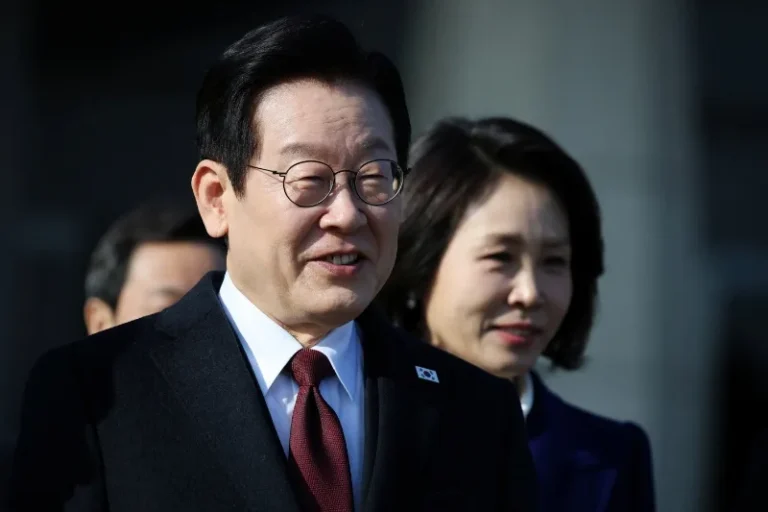 Presidente surcoreano apuesta por una recuperación plena de los vínculos con China