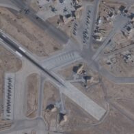 Tensión entre Estados Unidos e Irán: Washington refuerza la preparación militar en su base en Qatar